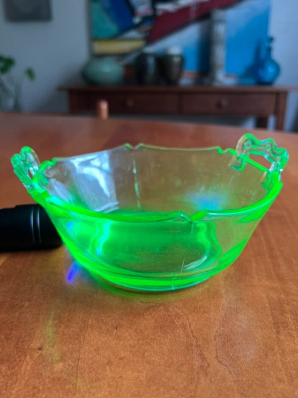 Vintage Green Uranium Two Handled Collectible Serving Bowl Dish
